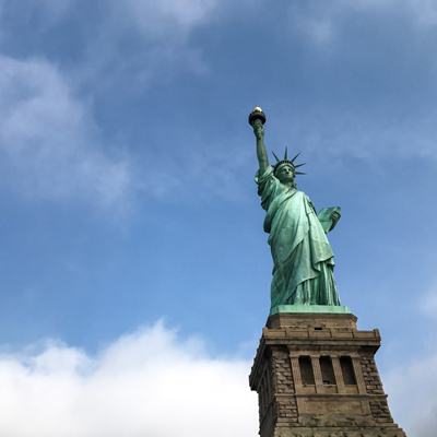 Statua della LIbert by Peter Zullo